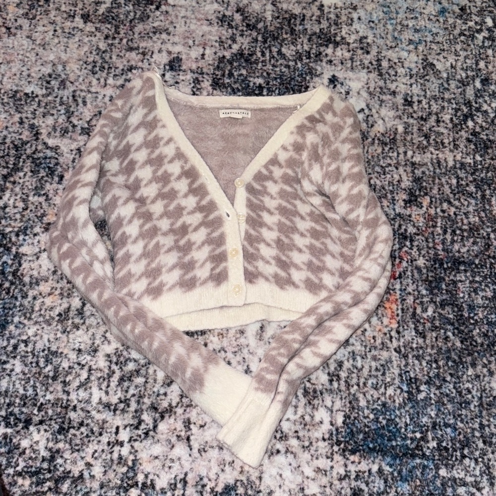 Aeropostale Cream and Brown Houndstooth Cardigan